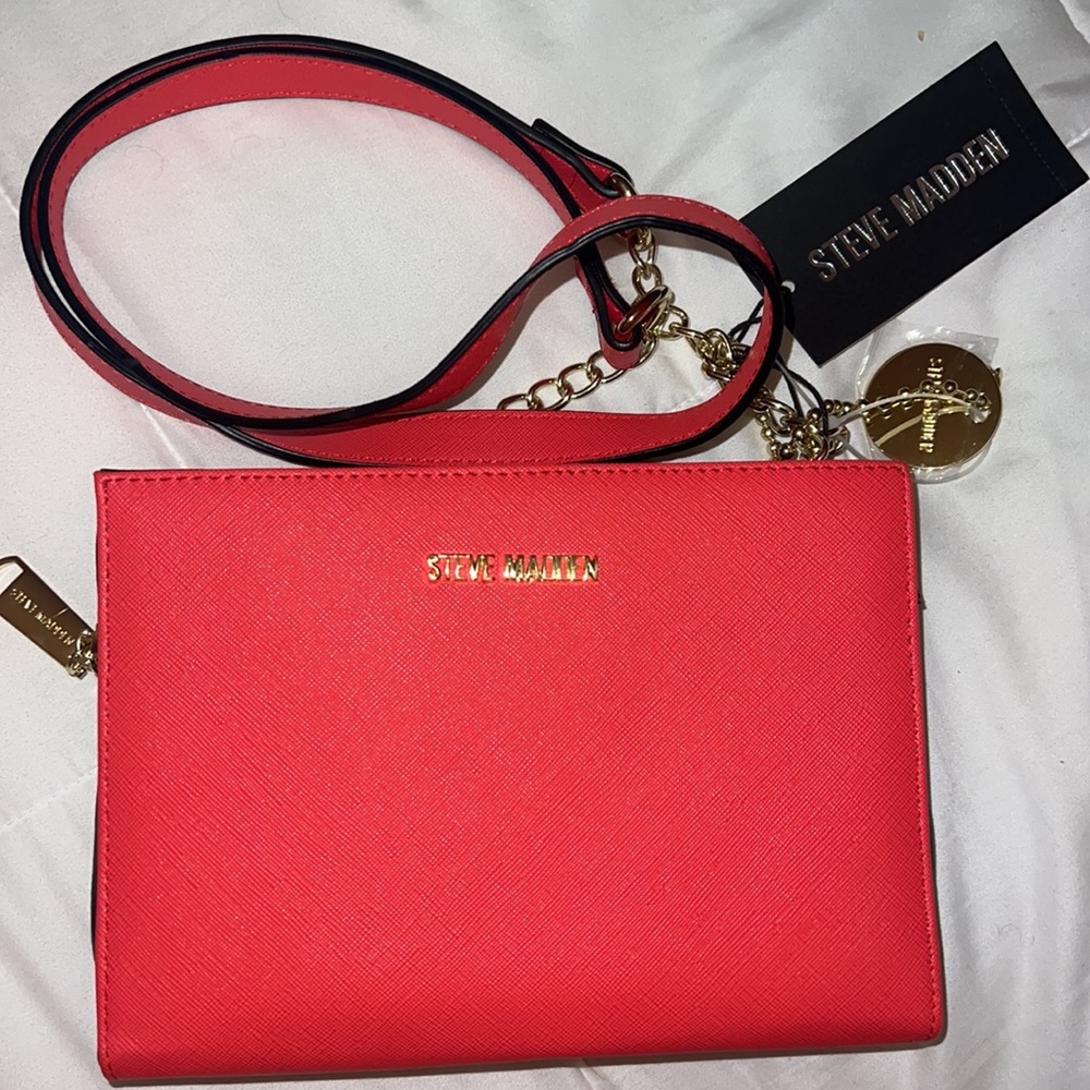Steve Madden Coral Crossbody